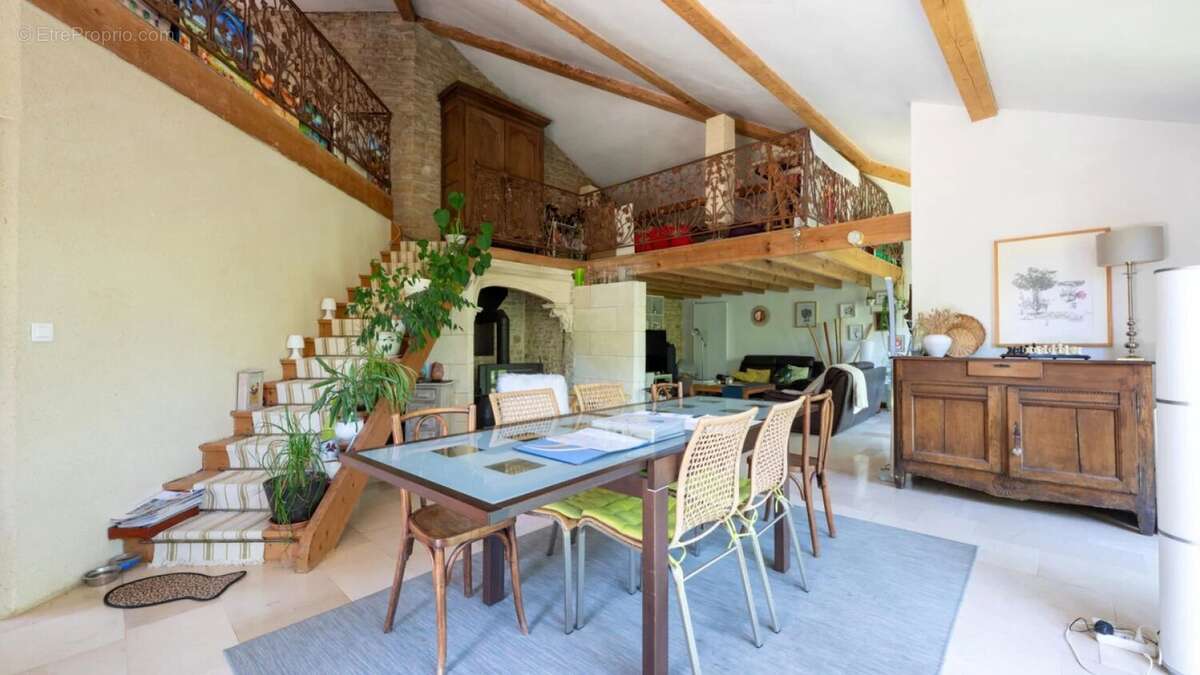 SECTEUR GOURDON - Au calme, Spacieuse Maison contemporaine avec - photo 15
