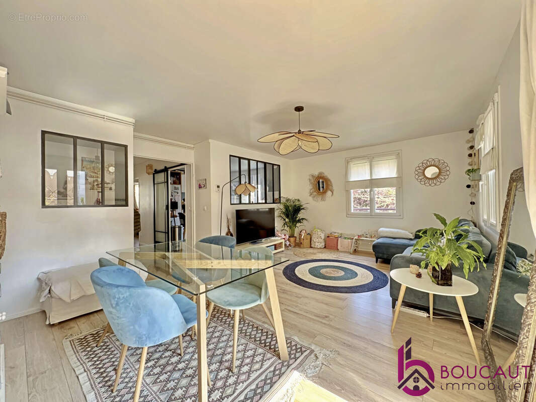 Appartement à LE PLESSIS-ROBINSON