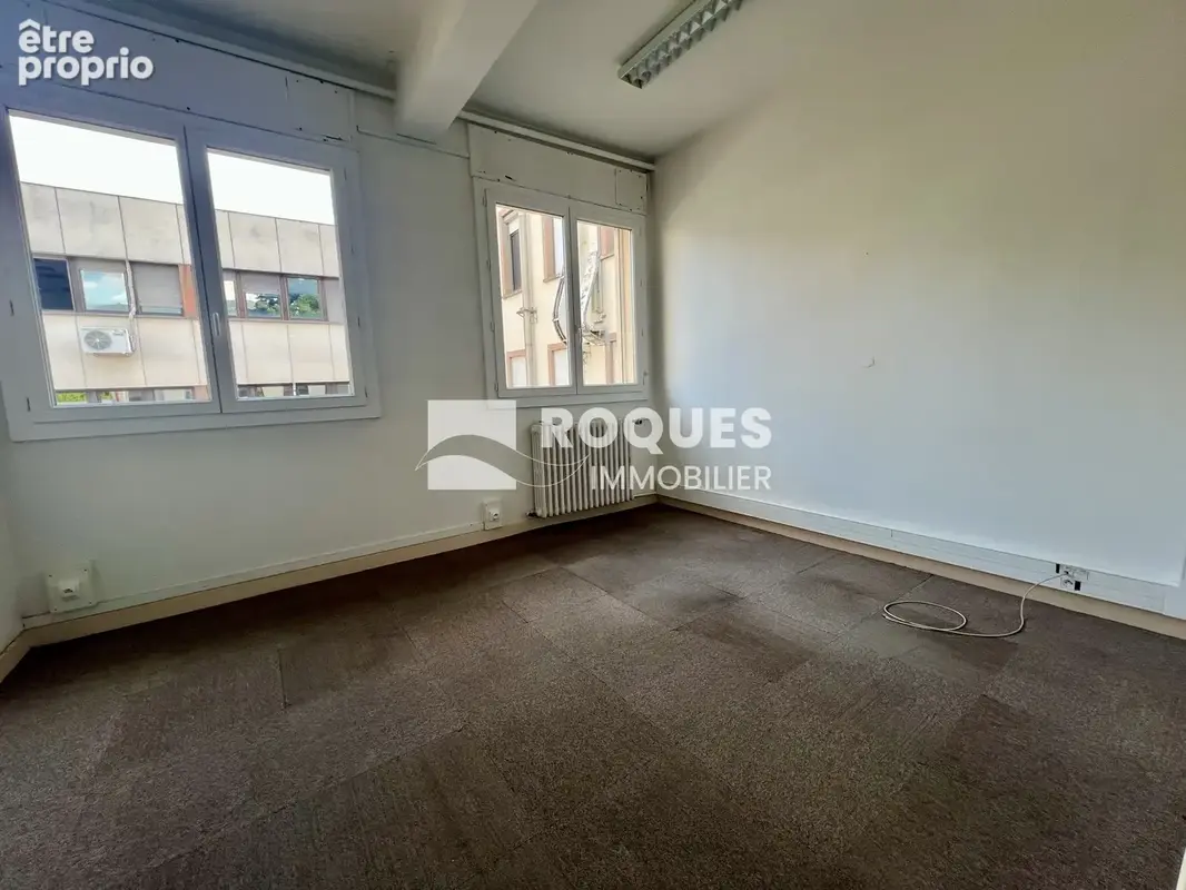 À VENDRE à MILLAU   Appartement T8 de plain pied - photo 5