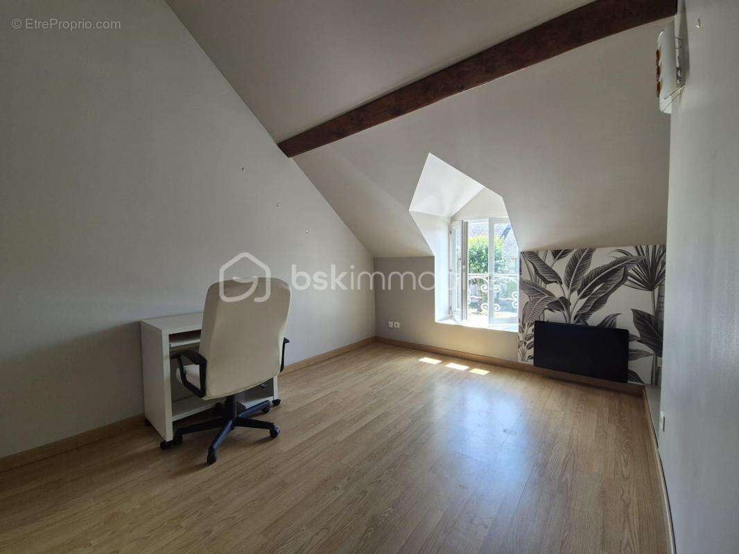 Maison à LAILLY-EN-VAL