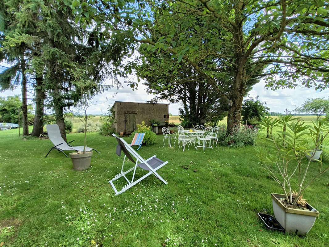 Maison à SAINT-SAUVANT