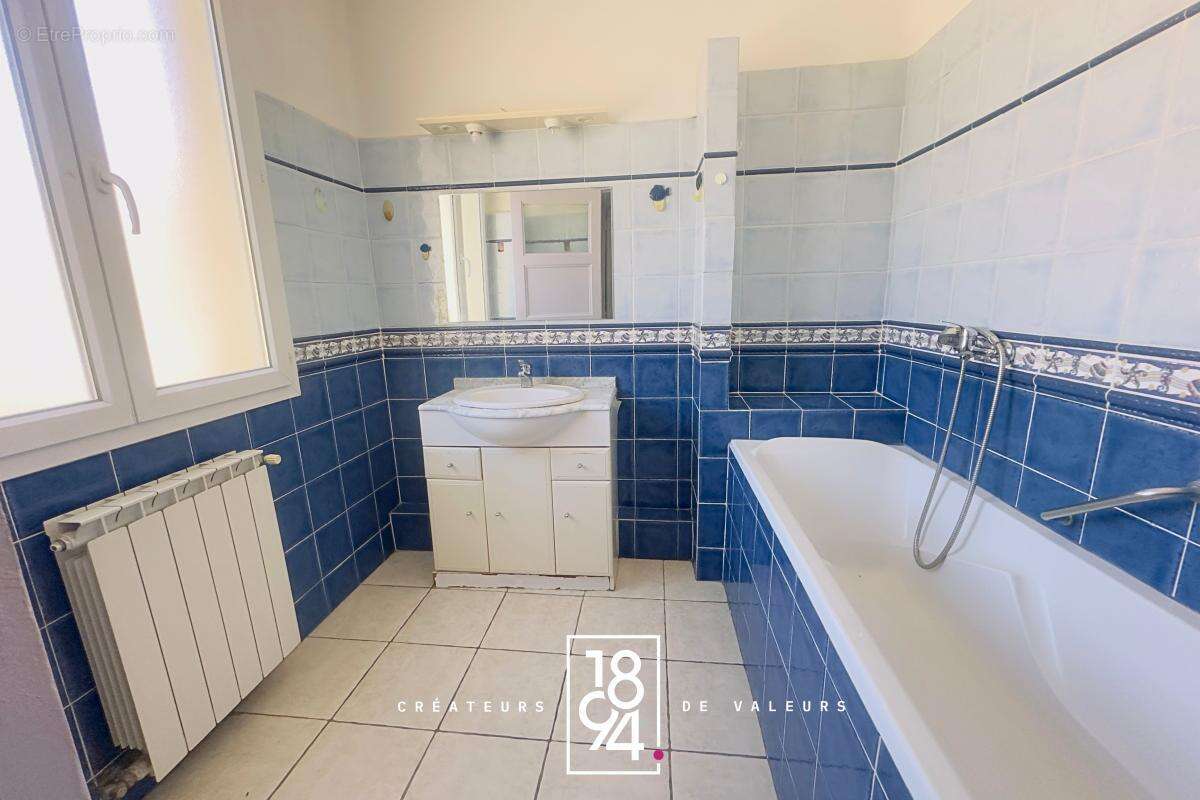 Tarascon – Appartement F5 de 118 m² avec Terrasse - photo 7