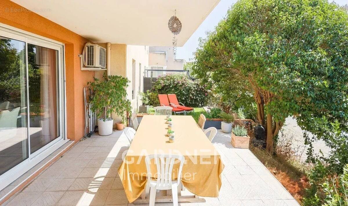 Appartement à MARSEILLE-13E
