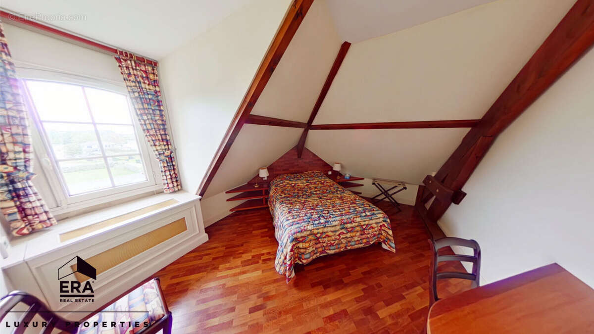 Maison à MOULIS-EN-MEDOC