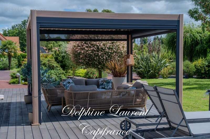 Maison à vendre 8 pièces  (14) Le parfait équilibre entre espace, confort et proximité des plages et de Caen - photo 2