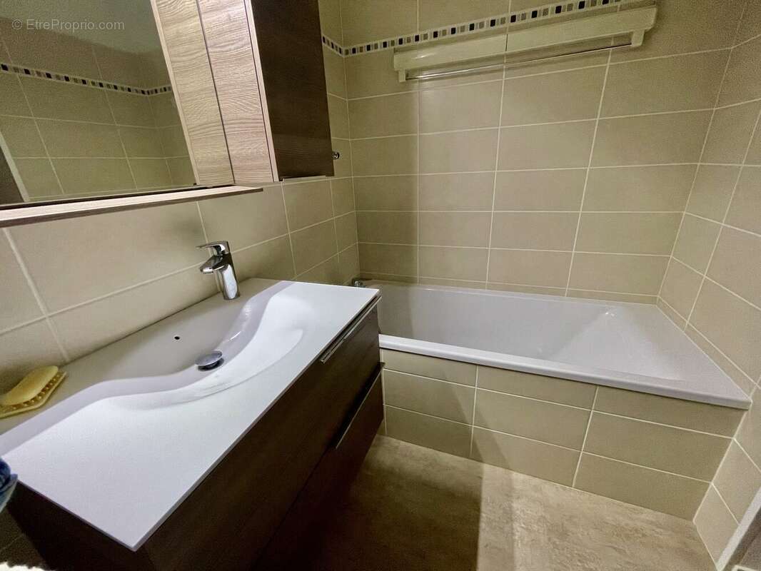 Appartement à SAINT-APOLLINAIRE