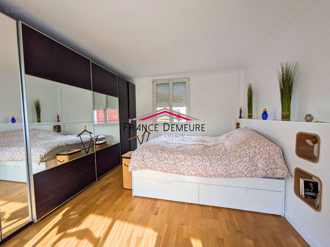 Maison à SAINT-LEU-LA-FORET