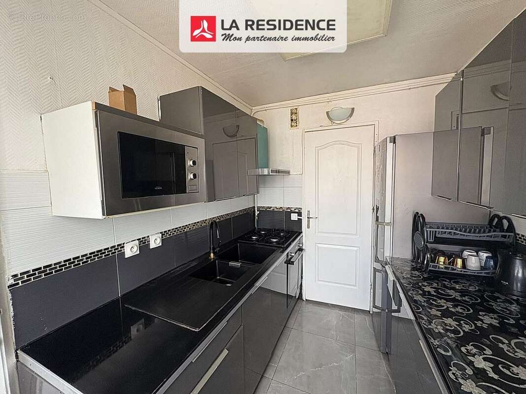 Appartement 69 m² à Epinay-Sur-Seine  - photo 2
