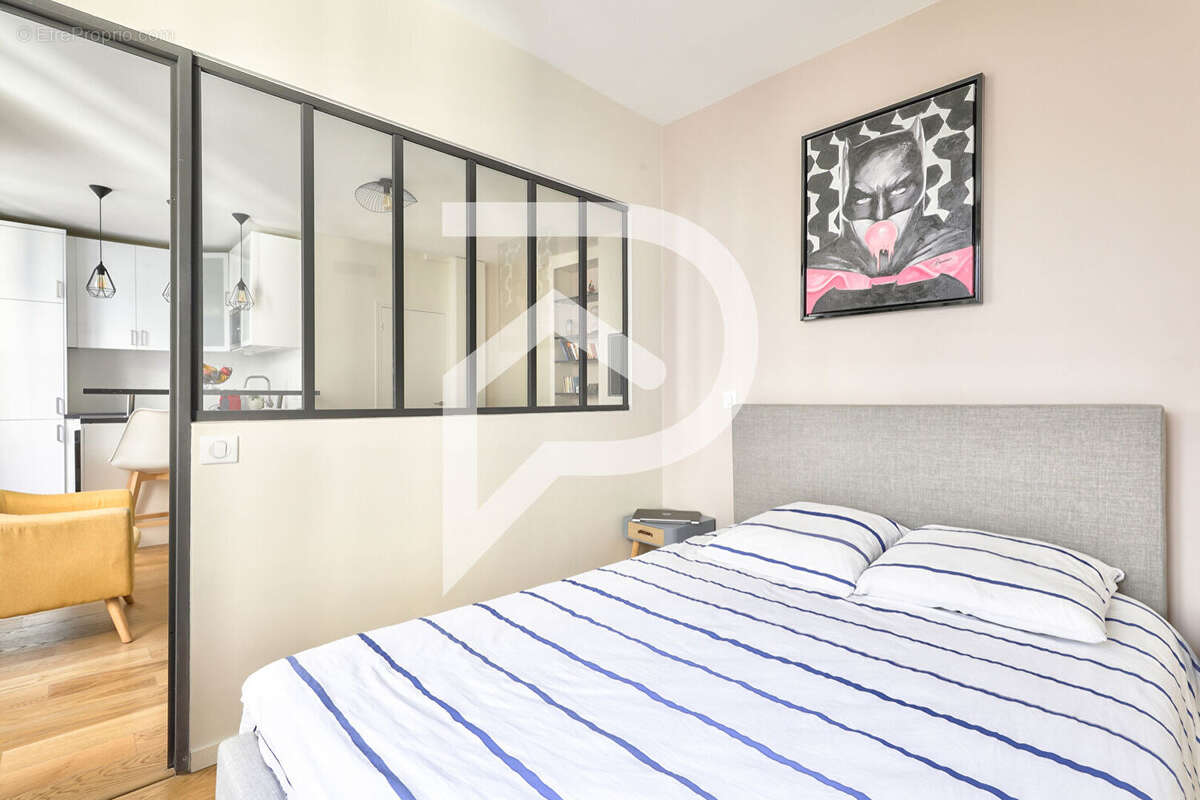 Appartement à PARIS-8E