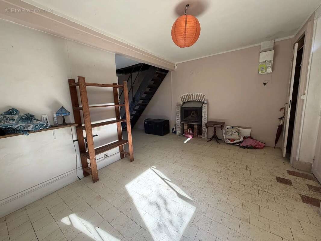 Maison à SAINT-HONORE-LES-BAINS