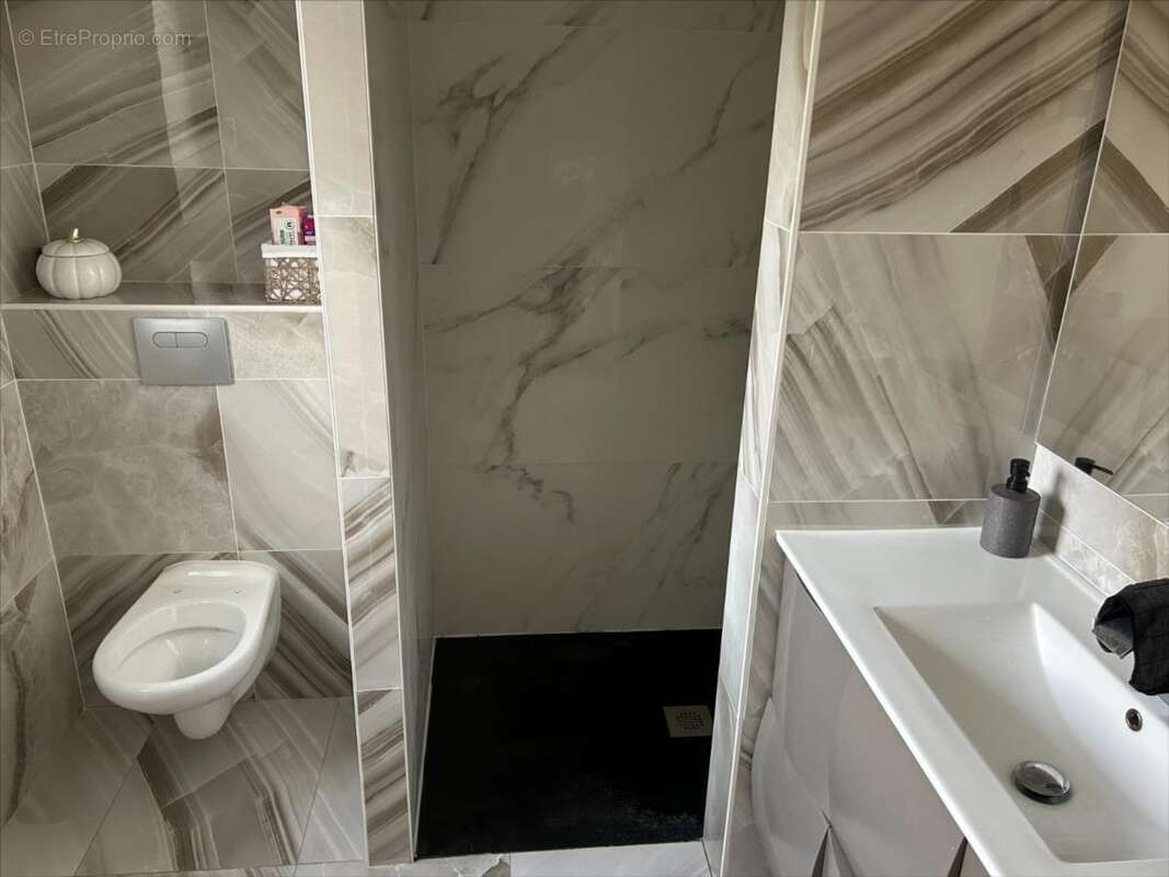 Maison à JAUNAY-CLAN