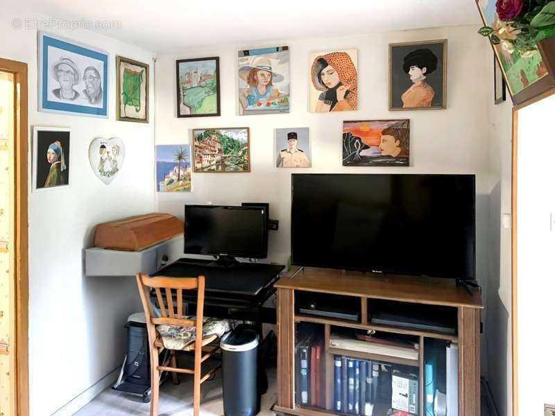 Maison à SAINT-ROMAIN-LE-NOBLE