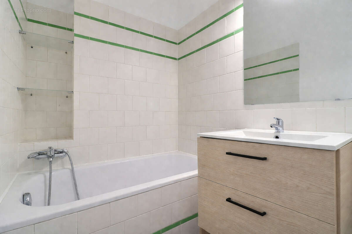 Appartement à COLOMBES