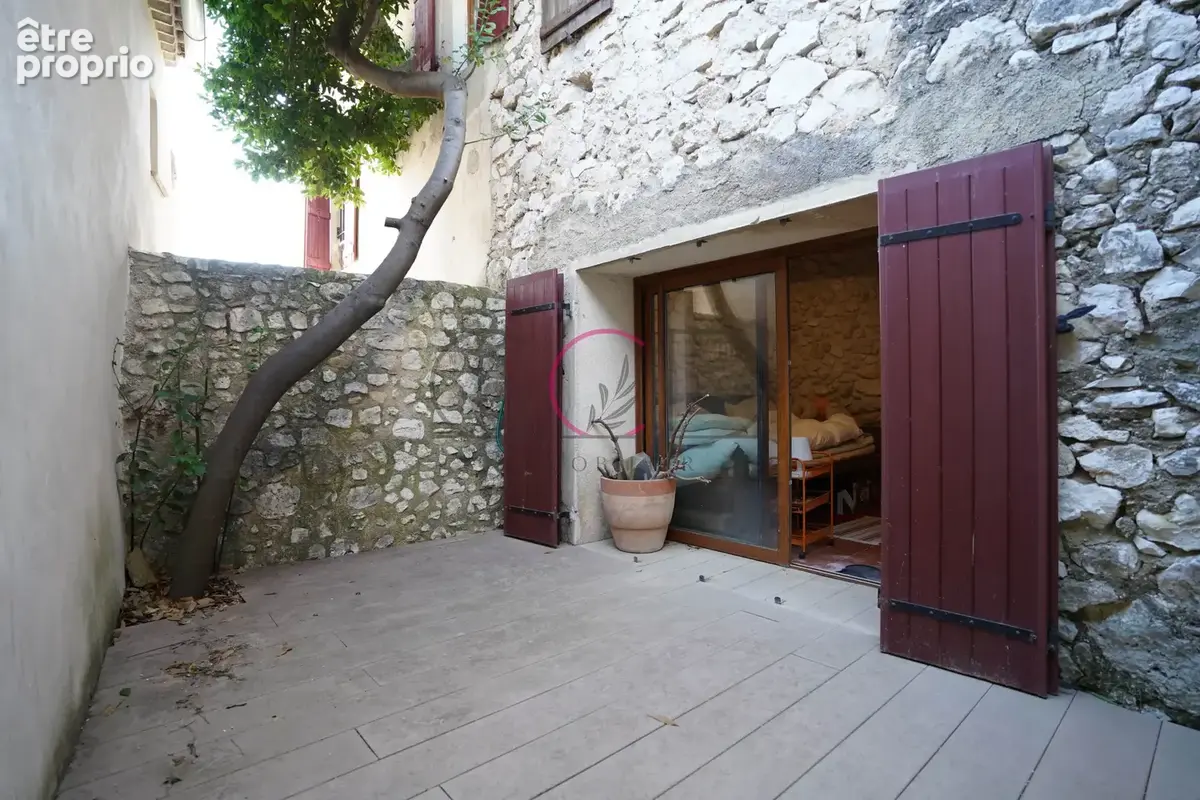 Maison de village T4 89m2 en plein cœur du vieux village de Ventabren - photo 7