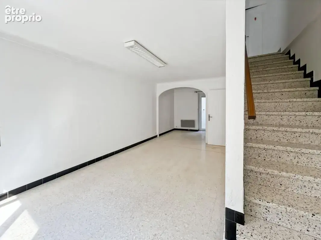 LORIOL - A vendre maison de village – 2 chambres – Garage – Proche commodités - photo 3