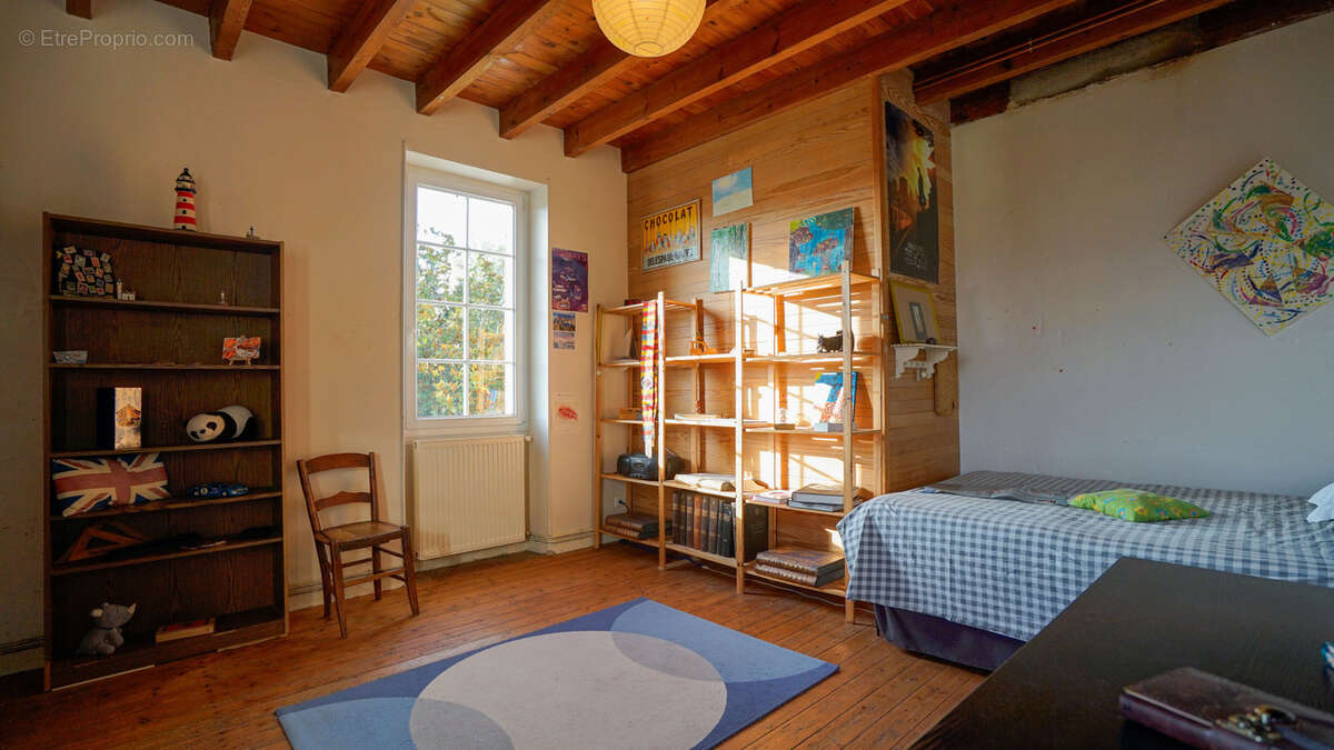 Maison à BRASSAC