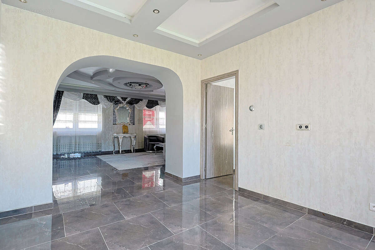 Maison à L&#039;HOPITAL