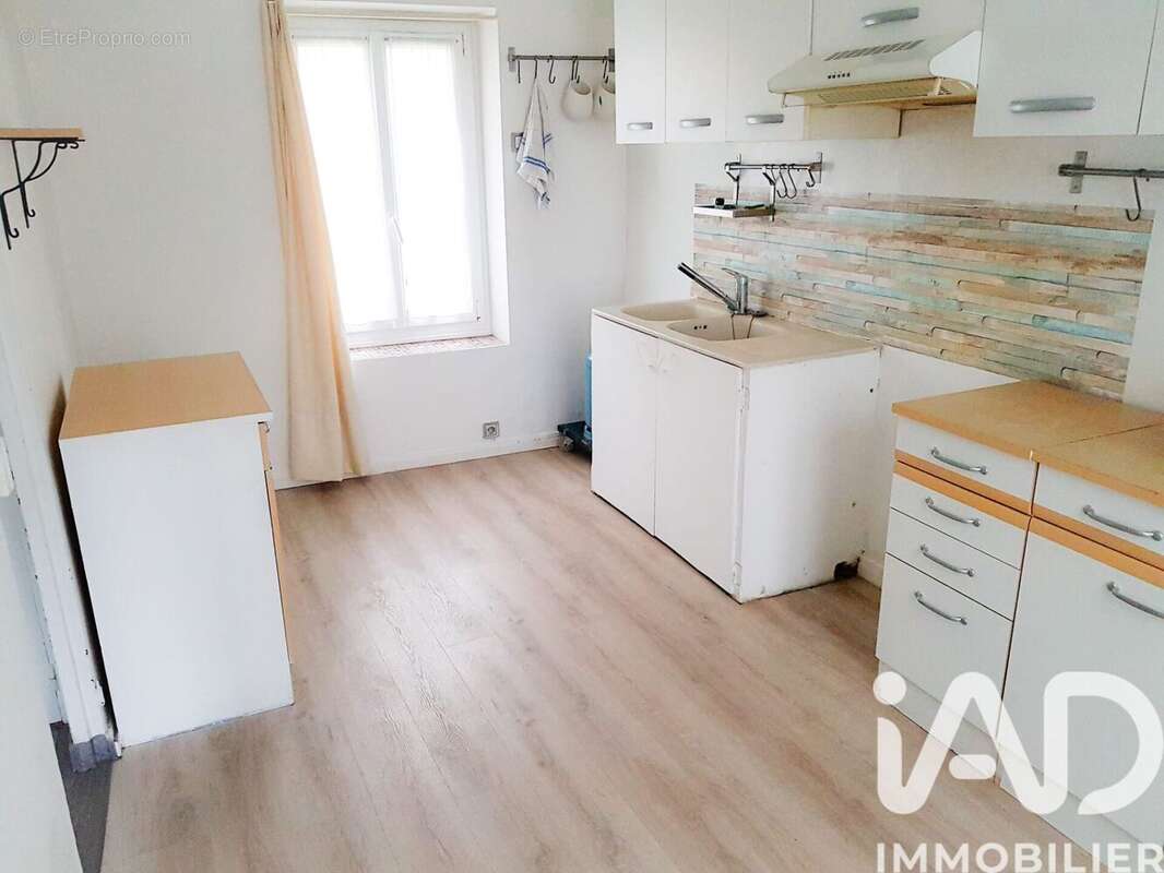 Photo 2 - Maison à MENUCOURT