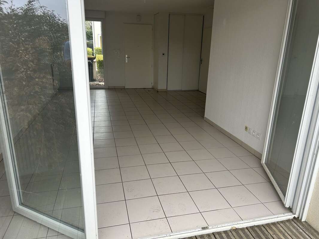 Maison à MONDONVILLE