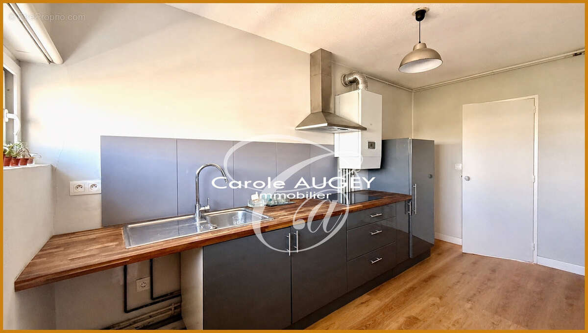 Appartement à LE BOUSCAT