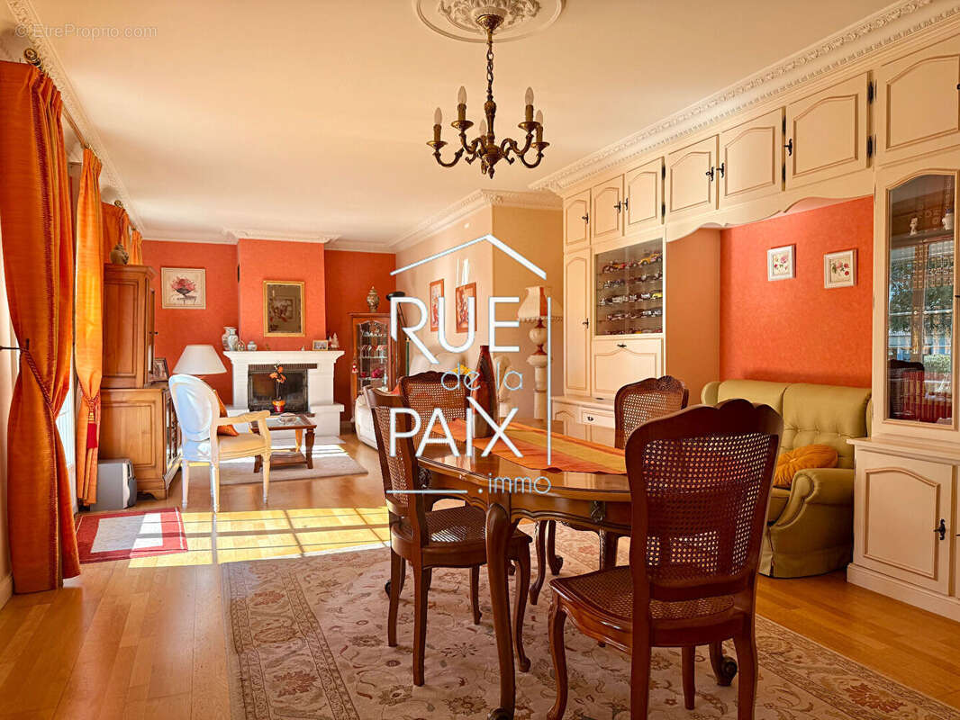 Maison à Bressuire - photo 4