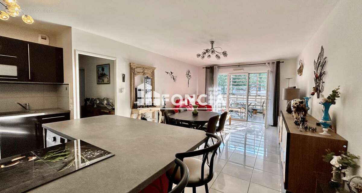 Appartement à SAINT-RAPHAEL