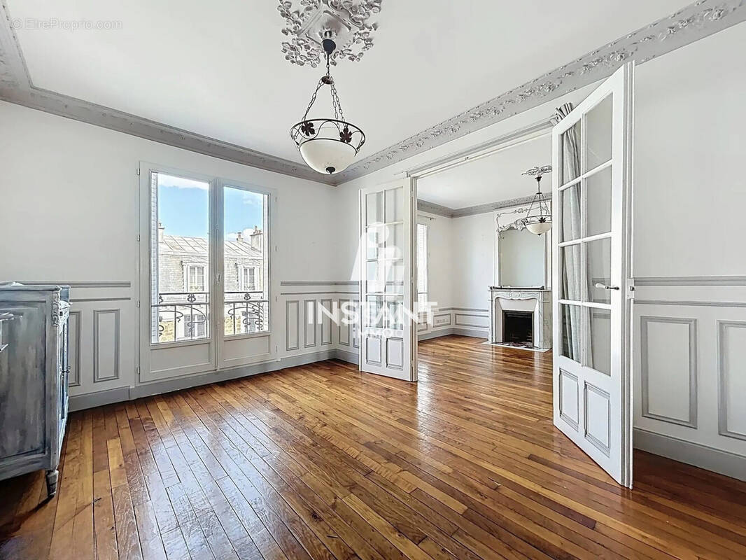 Appartement à SAINT-MAUR-DES-FOSSES