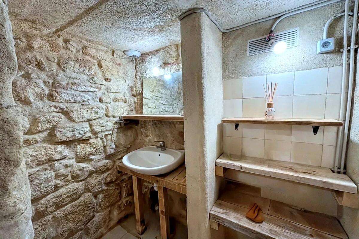 Maison 115 m² à Beaucaire  - photo 7