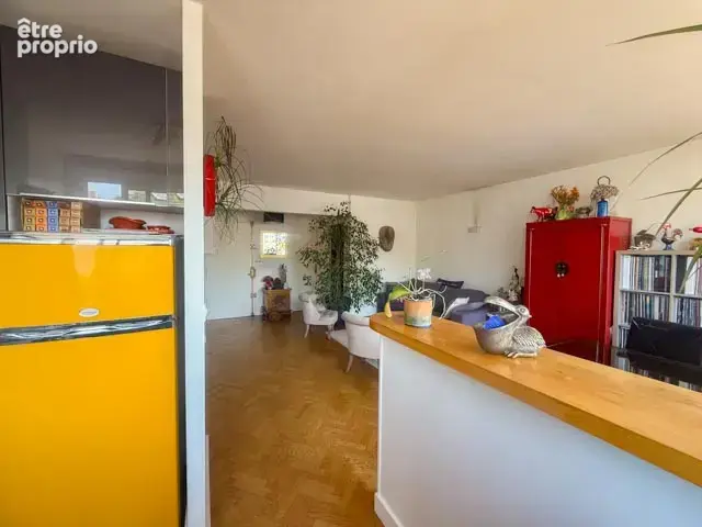 Un deux-trois pièces en hauteur bien situé dans le 18ème arrondissement - photo 6