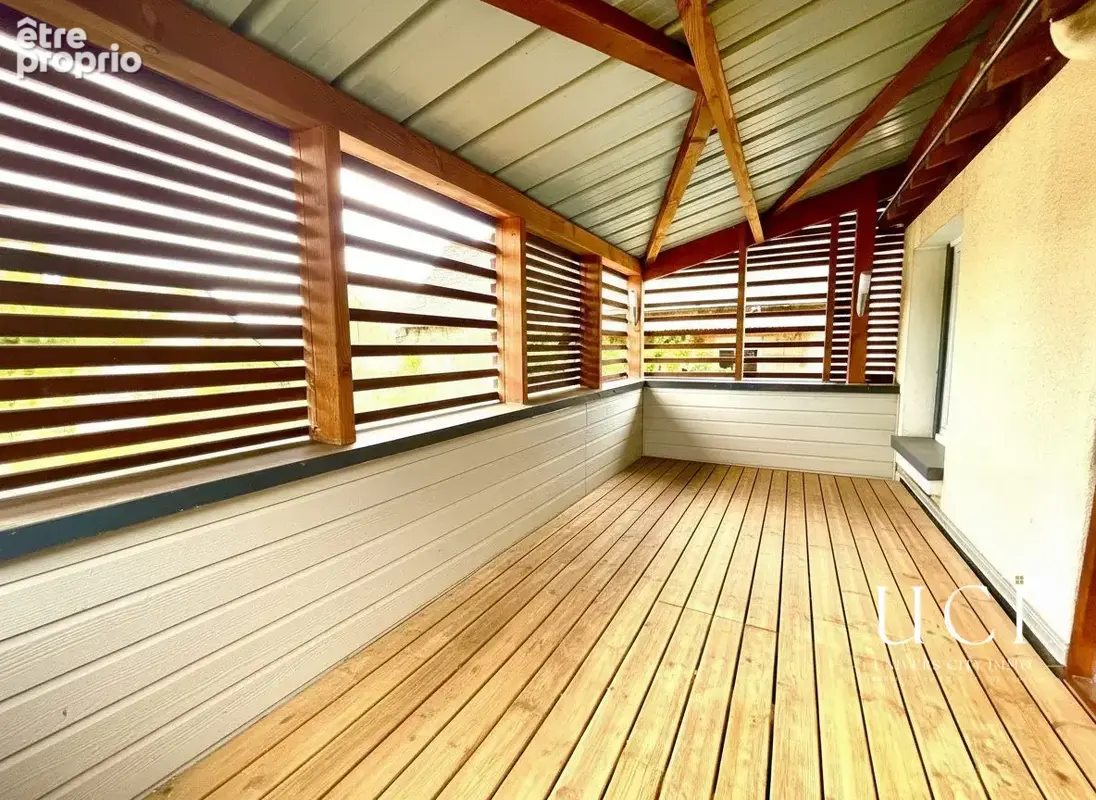 Maison 149 m² à Avrille  - photo 5