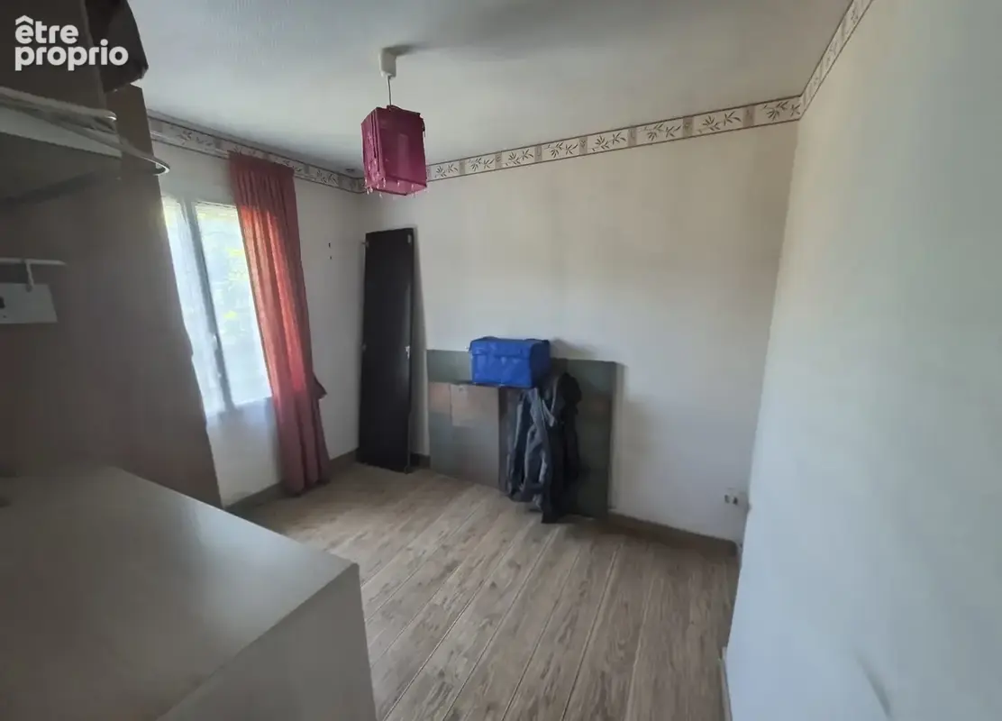 Maison 60 m² à Corcy  - photo 5
