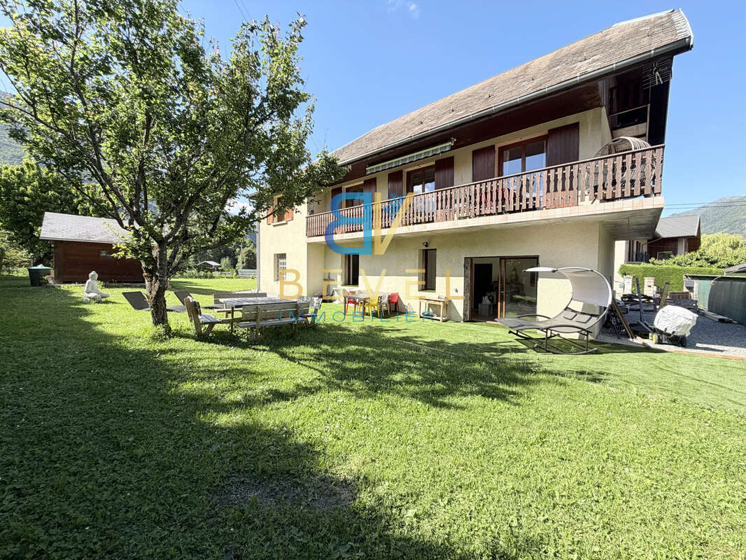 Maison à SAINTE-MARIE-DE-CUINES