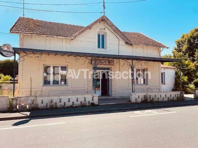 Maison à CHATEAUNEUF-SUR-CHARENTE