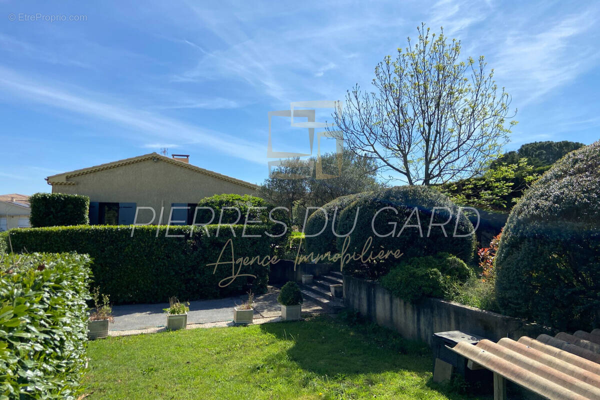 Maison à BAGNOLS-SUR-CEZE