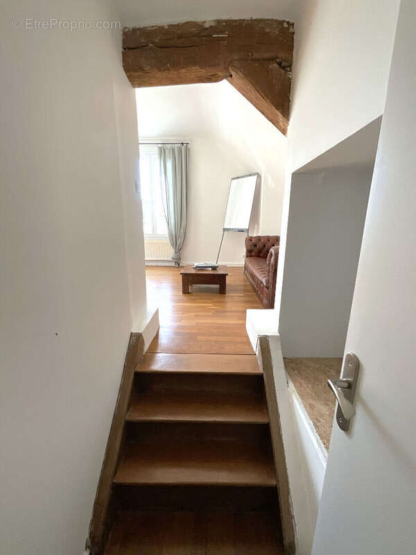 Maison à MONTIGNY-LE-BRETONNEUX