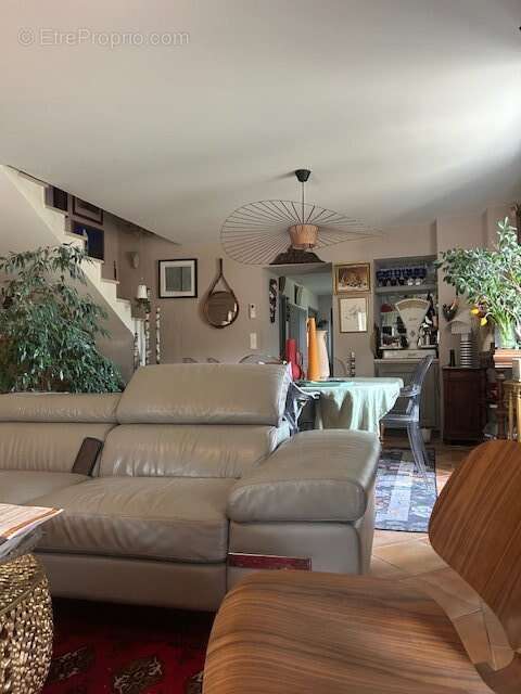 Maison à SAINT-PAULET-DE-CAISSON