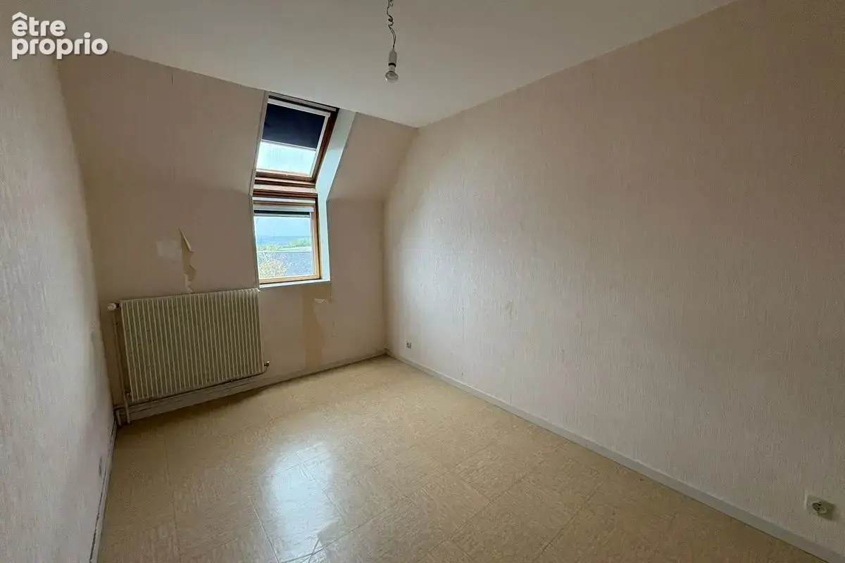Chinon La Roche Faucon - Appartement T4 - photo 5