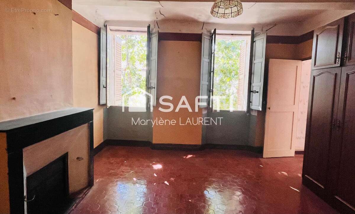 Photo 2 - Maison à COLLOBRIERES