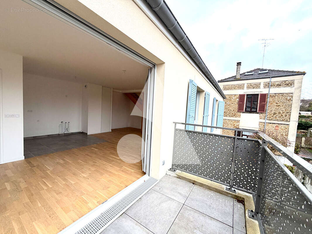 Appartement à ARPAJON