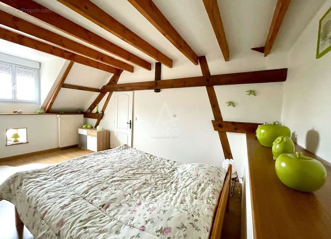 Maison à LE MELE-SUR-SARTHE