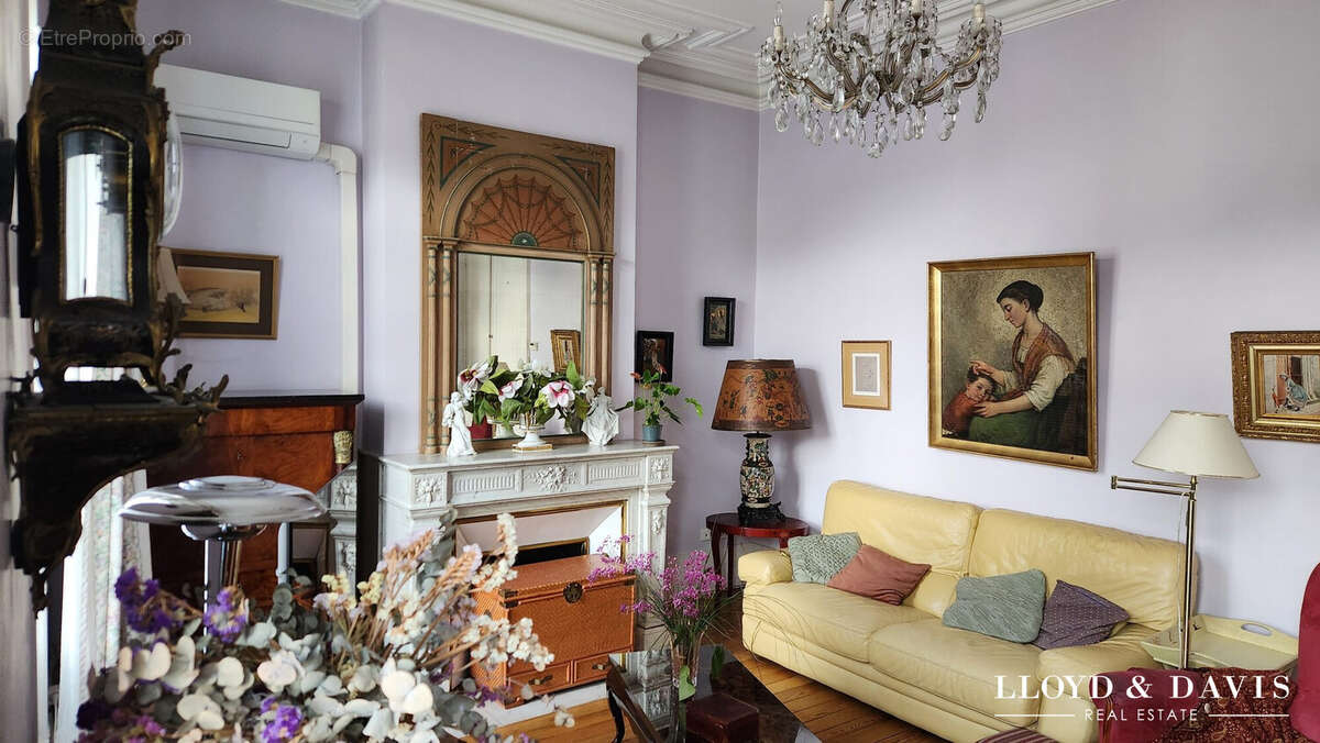 Appartement à BORDEAUX