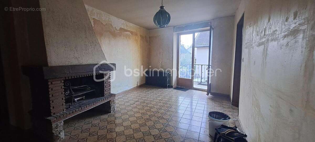 Maison à VERNANTOIS