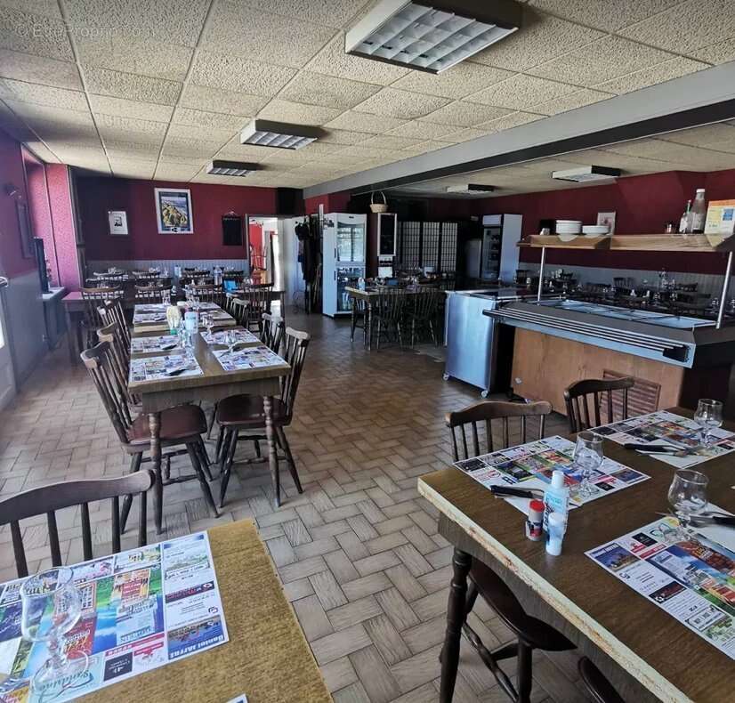 Commerce à GUISCRIFF