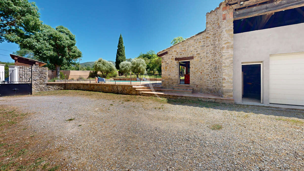 Maison à LADERN-SUR-LAUQUET