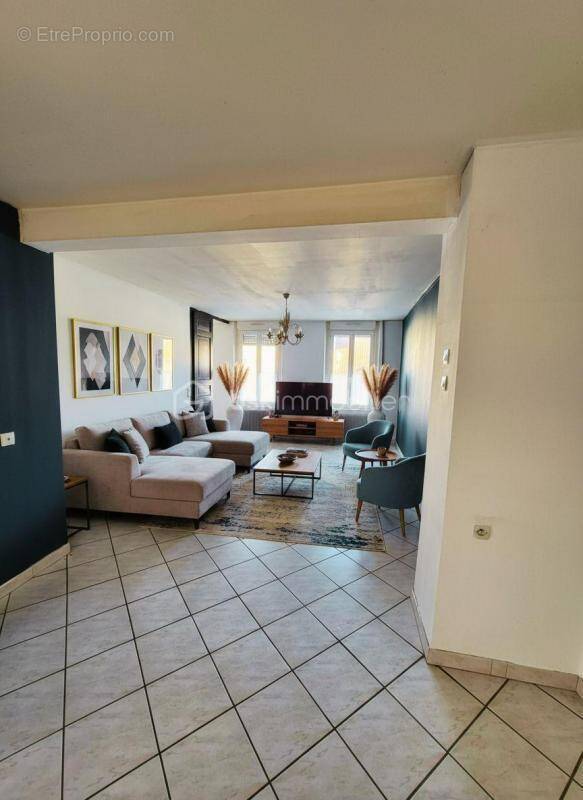 Maison à BERTEAUCOURT-LES-DAMES