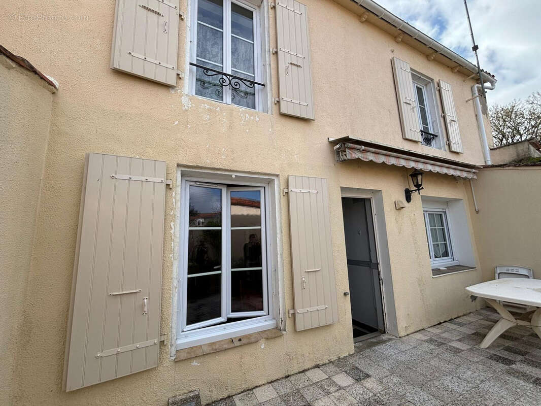 Maison à LA ROCHELLE