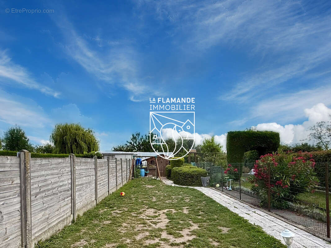 Maison à HAZEBROUCK