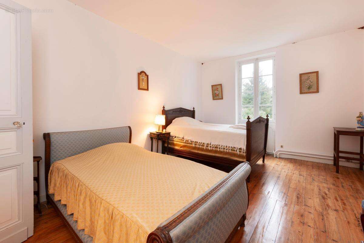 Maison à SAINT-MARTIN-D'ONEY