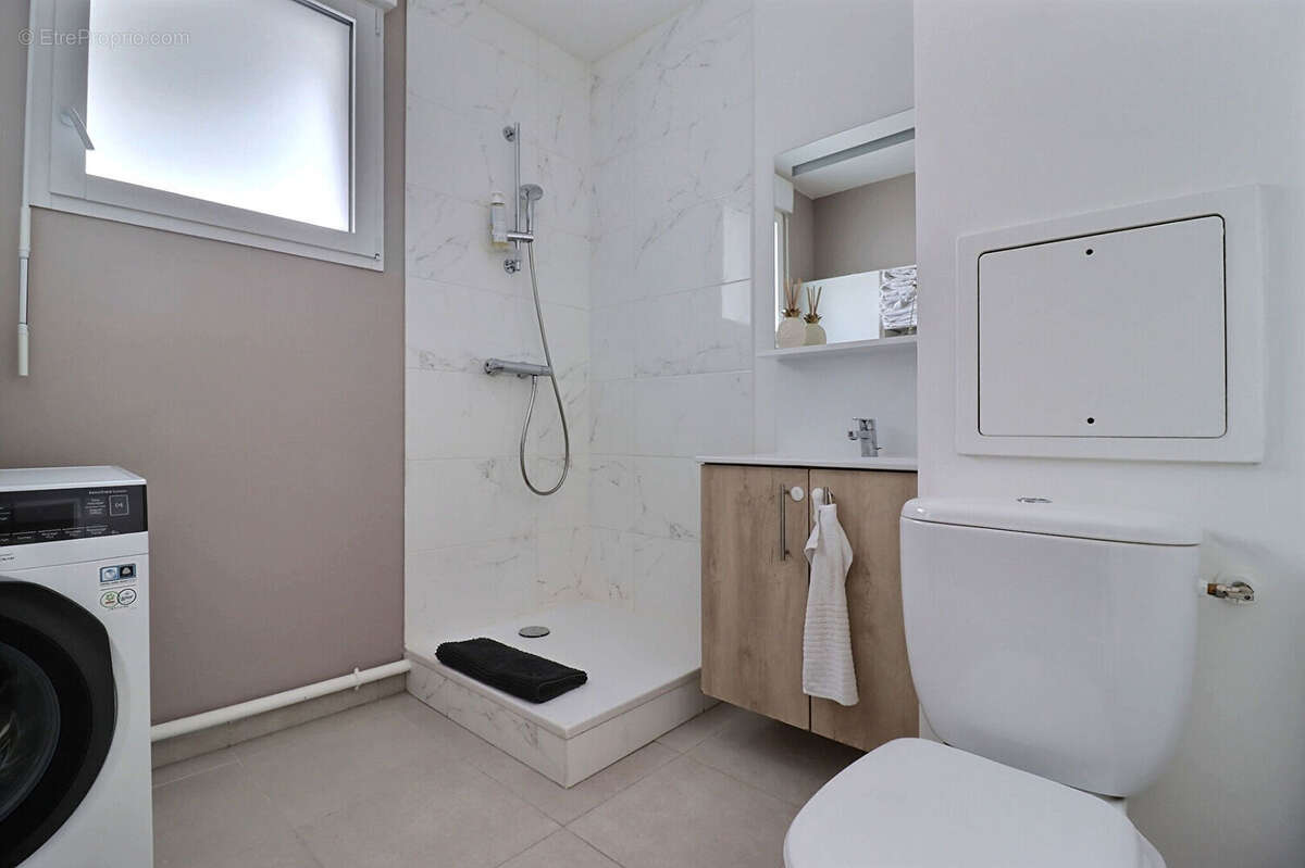 Appartement à COLOMBES