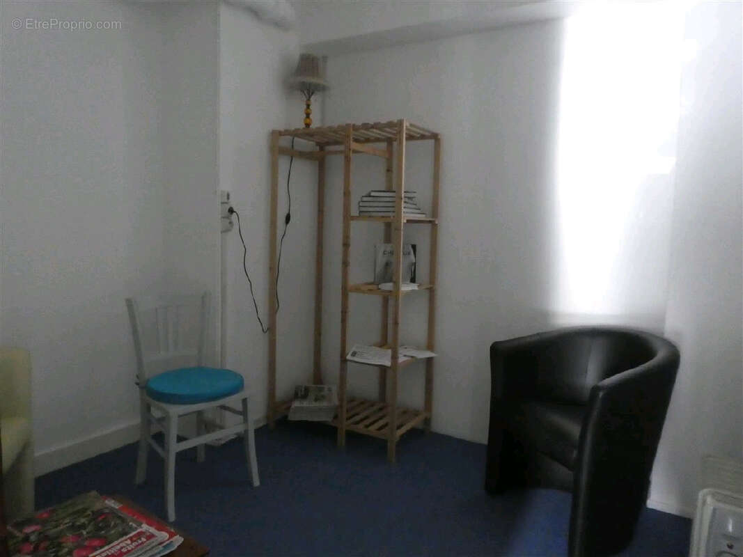 Appartement à COINCHES